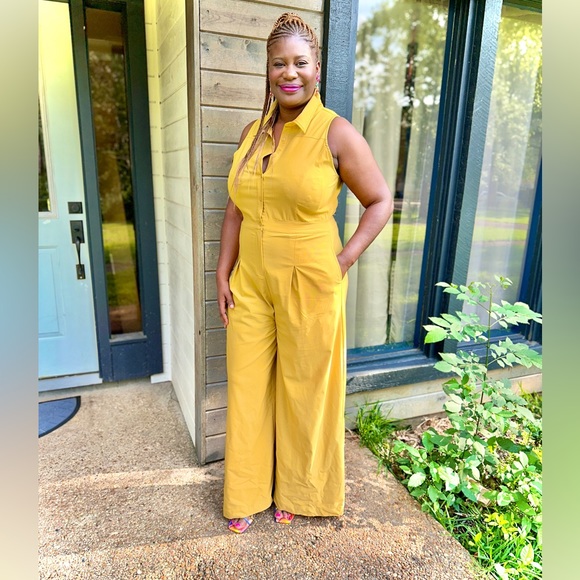 Sleeveless Jumpsuit - Mustard - Picture 2 of 3
